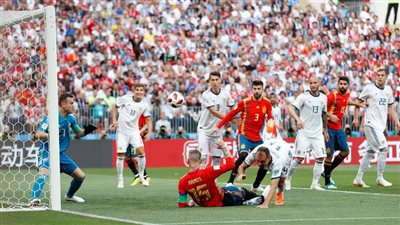  إيجناشيفيتش ثالث لاعب يسجل في مرماه أمام إسبانيا في كأس العالم