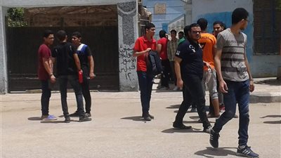 طلاب الثانوية العامة 2018 فى بنى سويف يعبرون عن سعادتهم بإمتحانات اليوم
