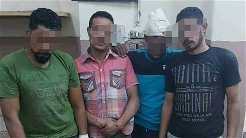 المتهمين 