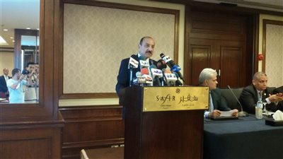 محمد قنديل: أتمنى بذل مجهود أكبر في توصيل الغاز لكافة الجمهورية 