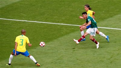 لوزانو يهدر فرصة محققه لـ
