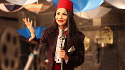 صور| قوة حضور دوللي شاهين تعزز من نجاح 