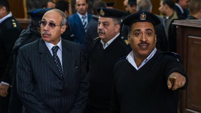 غدا.. إعادة محاكمة العادلي في 