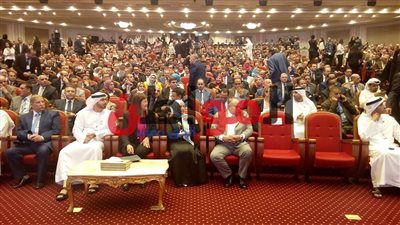 صور.. وصول وزيرة التخطيط هالة السعيد إلى مؤتمر 
