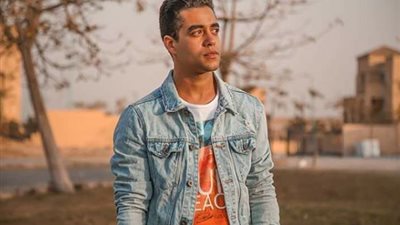 شاهد| الفنان الشاب 