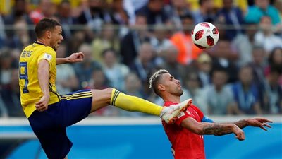 التعادل السلبي ينهي الشوط الأول من لقاء السويد وسويسرا