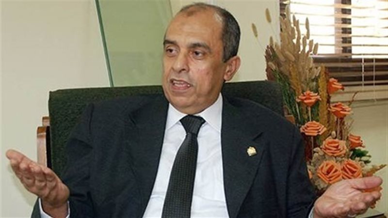  الدكتور عز الدين