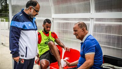 حسام عاشور يغيب عن مران الأهلي المسائية.. تعرف على السبب