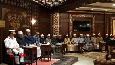 صور| مندوب رئاسة الجمهورية يصل عزاء وكيل الأزهر الأسبق فى التجمع