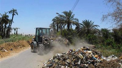 رفع 30 طن قمامة ومخلفات صلبة في حملة مكبرة بـ البلينا 