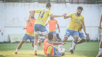 تدريبات بدنية شاقة في المران الصباحي للإسماعيلى
