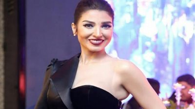 روجينا تشارك جمهورها بصور جديدة لها 