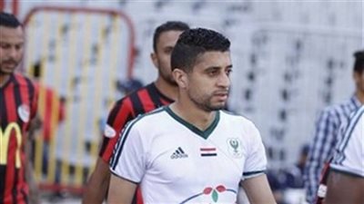  لاعب المصري البورسعيدي يوقع لدمنهور في القسم الثاني