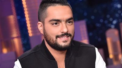 حسن الشافعي يضع تصميم جديد للاستوديو الخاص به