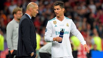 خالد بيومى عبر توتير يعلن موعد إتمام صفقة رونالدو
