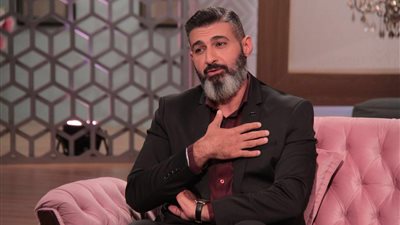 ياسر جلال ينفي امتلاكه حسابات بمواقع التواصل