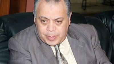 أشرف ذكي يتوجه في 