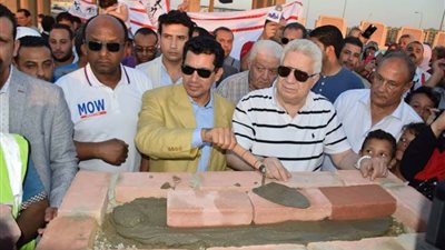 صور| وزير الشباب ورئيس 