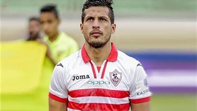 صورة..طارق حامد يعلن استمراره في الزمالك 