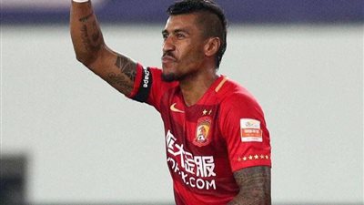 باولينهو يوافق على العودة إلي الدوري الصيني مرة أخري