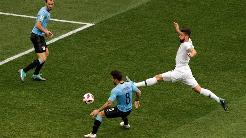 فرنسا واوروجواي