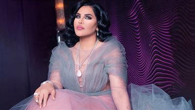 صور| استوحي إطلالتك من الملكة 