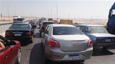 شلل مروري في الدائري القادم من كوبري أكتوبر 