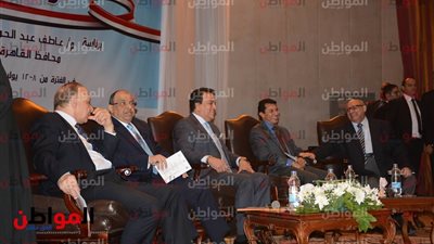صور.. وزير التنمية المحلية: نسعى إلى إيجاد عمل للشباب والقضاء على البطالة نهائيًا