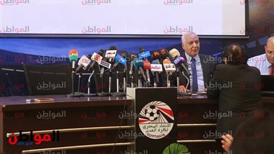 صور.. غياب مندوبي الأهلي والزمالك عن قرعة الدوري 