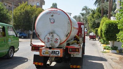 محافظ سوهاج: إحالة سائق سيارة كسح صرف صحي للنيابة العامة