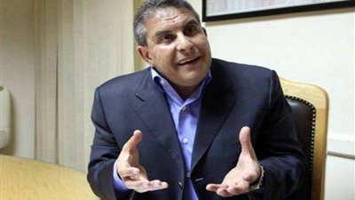 طاهر أبو زيد: حسام حسن يستحق قيادة المنتخب