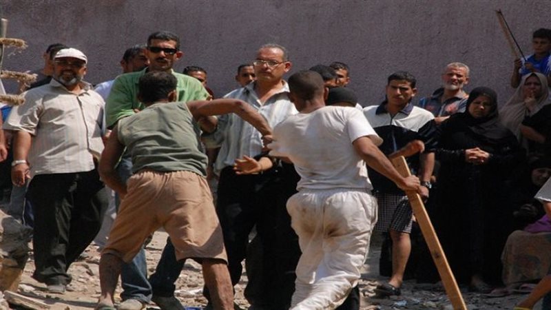 تشاجر 