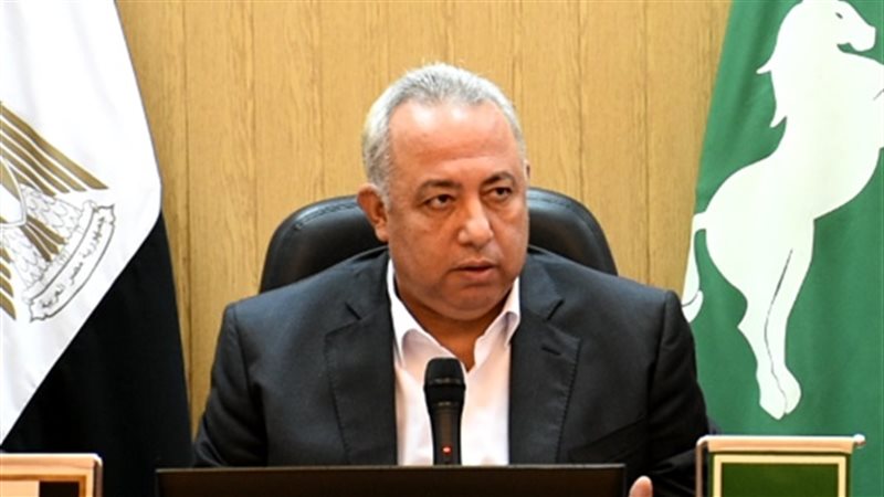 محافظ الشرقية اللواء