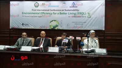 صور.. سهى فاروق وجودة غانم على قائمة الحضور بمؤتمر الاستدامة والكفاءة البيئية