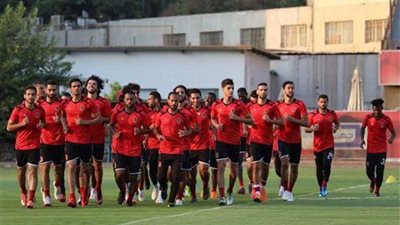 الأهلي يواجه نجوم المستقبل وديًا اليوم