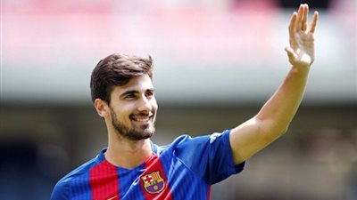 جوميز يغيب عن برشلونة في جولته التحضيرية.. تعرف على السبب