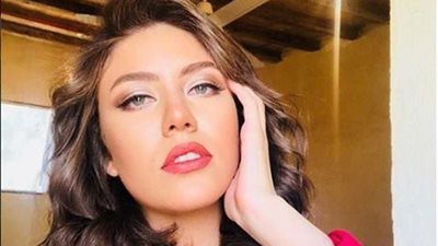 بيكينى رحمة حسن يُشعل مواقع التواصل الاجتماعى 