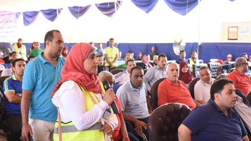 محافظ الشرقية-وزير