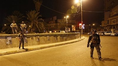  للسيطرة علي الاحتجاجات.. إعلان حظر التجوال في محافظة النجف بالعراق