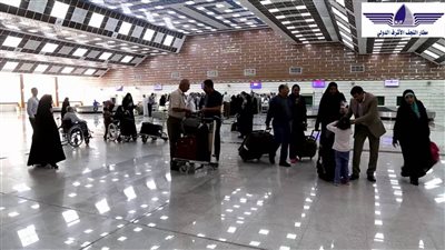 فيديو.. اقتحام مطار النجف في العراق