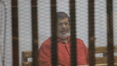 اليوم.. استئناف محاكمة مرسي وإخوانه في 