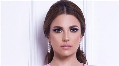 شاهد.. درة وهند عبد الحليم بـ