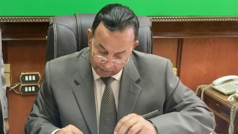 الدكتور معوض الخولى