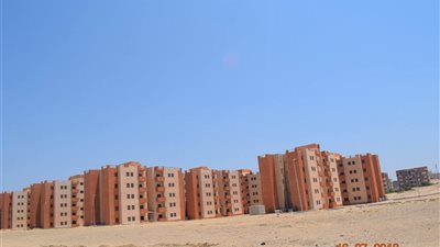 صور.. محافظ البحر الأحمر يتابع أعمال مشروع مساكن الروضة بالغردقة