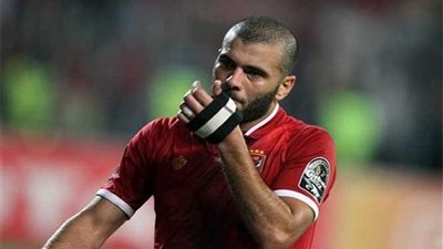 متعب:من الصعب ختام مشواري خارج الأهلي.. وهناك مسئولين يرفضون عودتي