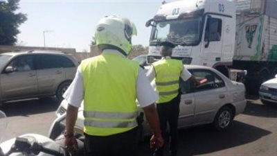 مرور الجيزة تحرر 344 مخالفة متنوعة بـ أكتوبر 