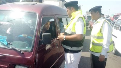 تحرير 344 مخالفة مرورية بمحاور مدينة 6 أكتوبر