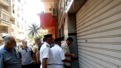 حملات مكبرة لـ غلق المحلات المخالفة بنطاق حي السلام أول 