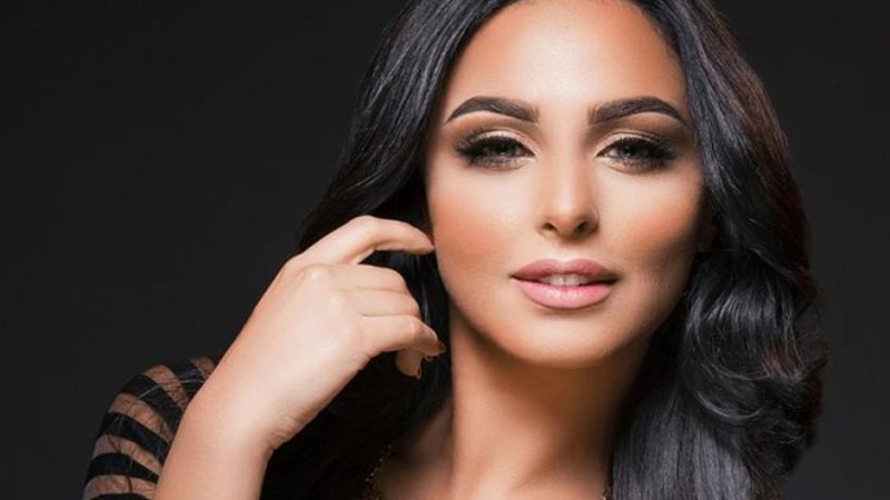 الفنانة ميس حمدان