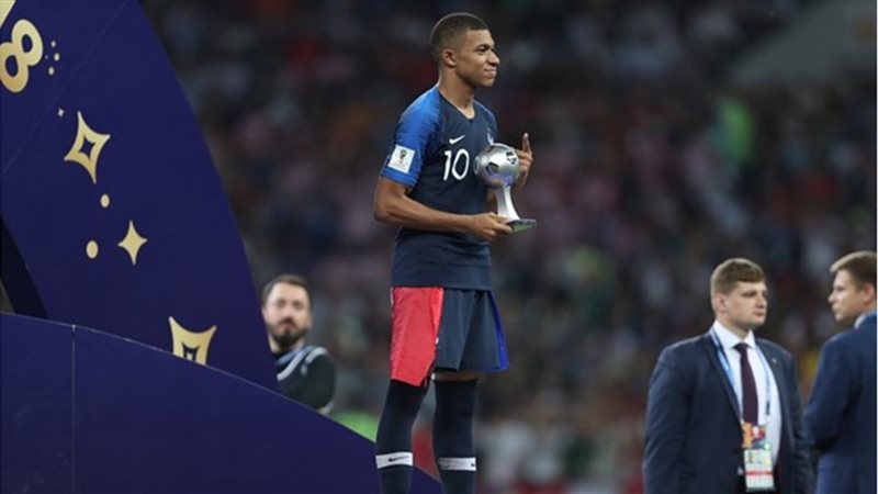 مبابي - لاعب فرنسا